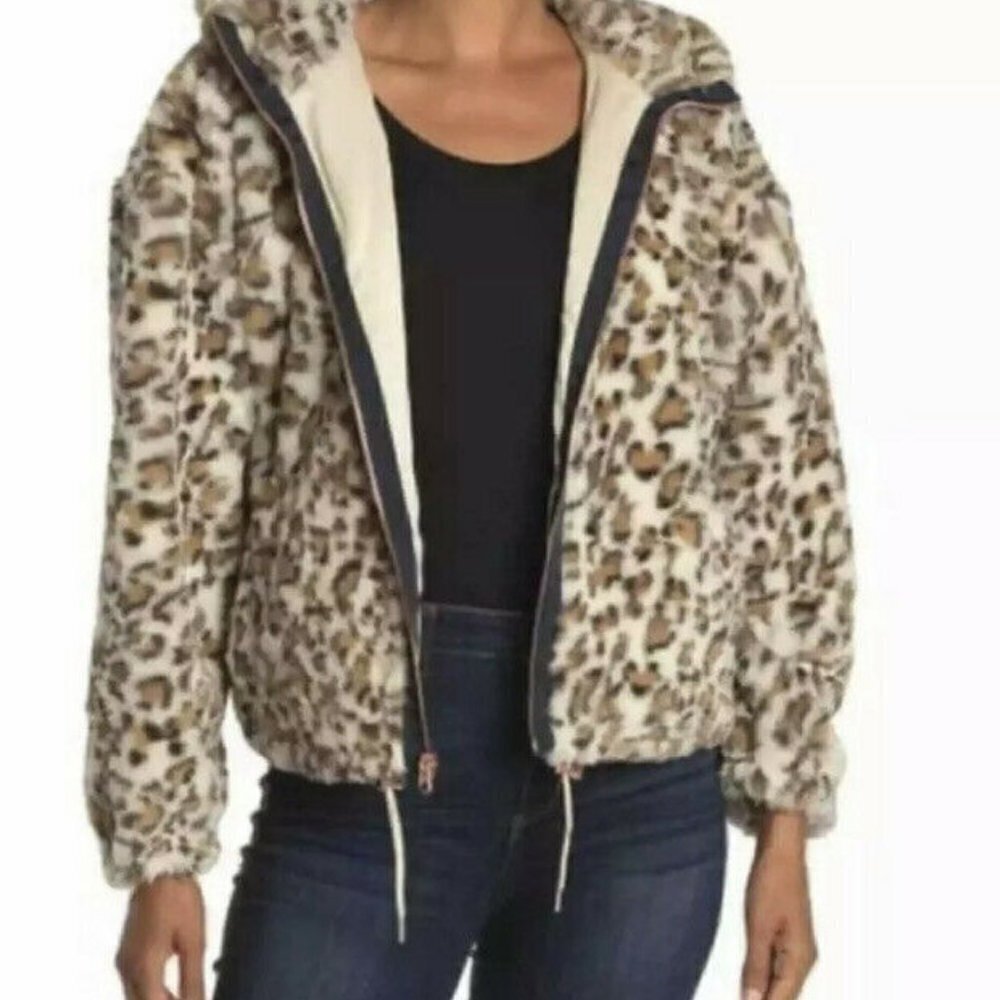 Lucky Brand  Faux Fur Hooded Zip Jacket- X-Small Beige Leopard‎